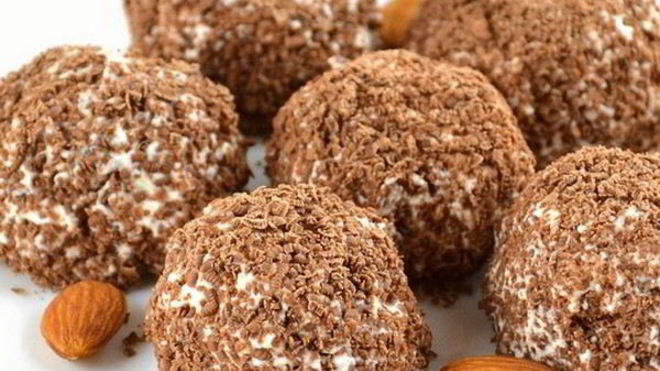 Рецепт Пирожные из творога с финиками