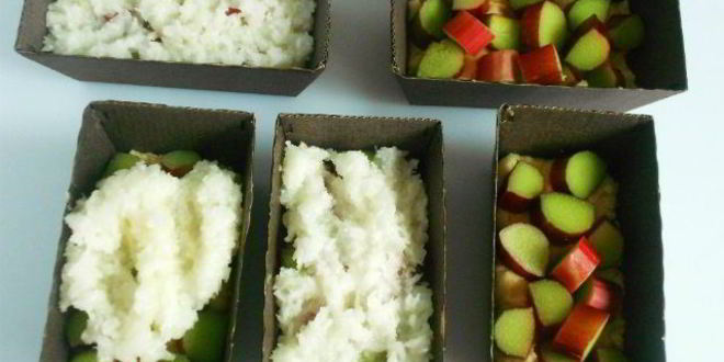 Рецепт пирожные с ревенем и кокосом