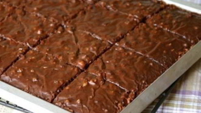 Рецепт Пирожные в шоколадной глазури по-домашнему