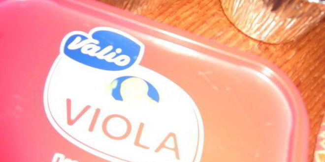 Рецепт шоколадно-сырное пирожное с брусникой