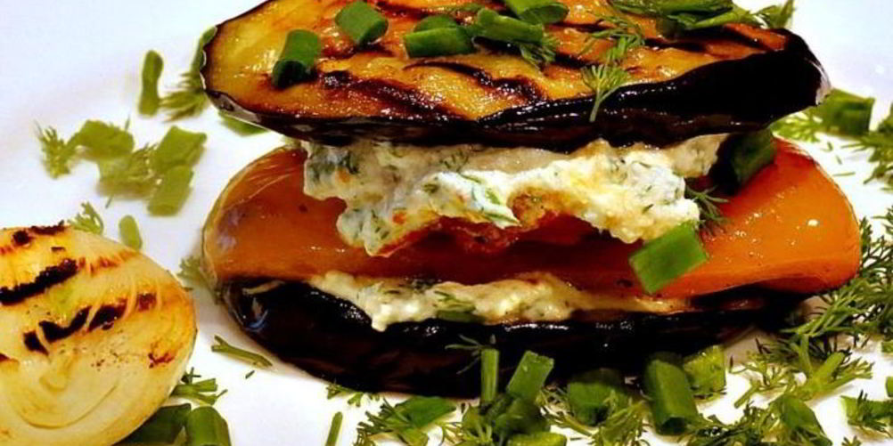 Рецепт слоеное пирожное с клубникой, сливками, белым шоколадом и ароматом лимона