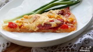 Рецепт Домашняя пицца с колбасой и сыром