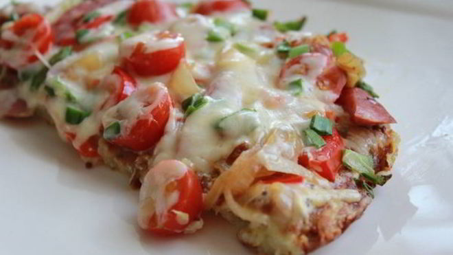 Рецепт Картофельная пицца с колбасой и сыром