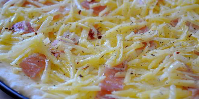 Рецепт картофельная пицца с вялеными помидорами