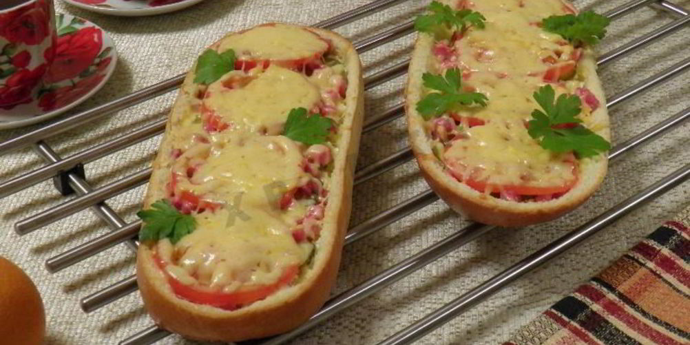 Как приготовить ленивая пицца из батона в духовке