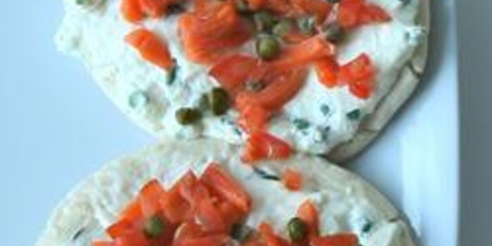 Как приготовить мини-пицца с красной рыбой