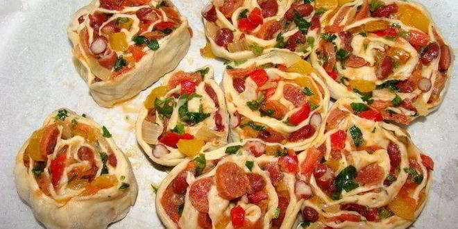 Рецепт острая пицца жгучие розы