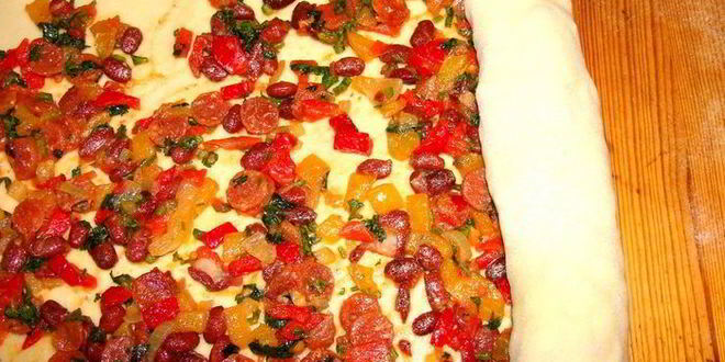 Рецепт острая пицца жгучие розы