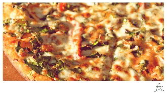 Рецепт Пицца на лаваше с моцареллой и шпинатом