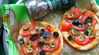 Рецепт Пицца на слоеном тесте на пикничок