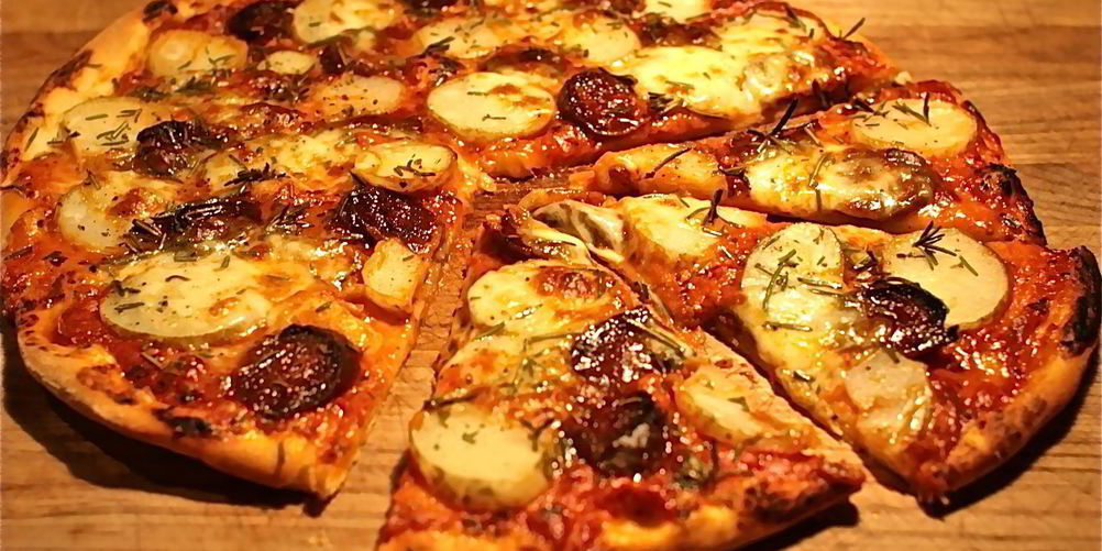 Как приготовить пицца с картошкой и колбасой