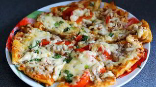 Рецепт Пицца с консервированным тунцом и луком