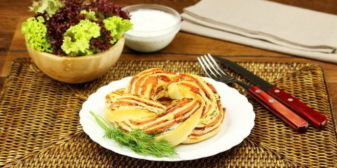 Рецепт пицца с красной рыбой