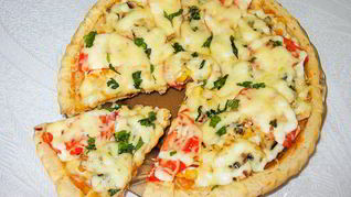 Рецепт Пицца с куриной грудкой и шампиньонами