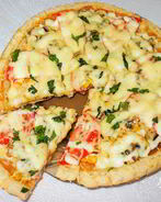 Пицца с куриной грудкой и шампиньонами