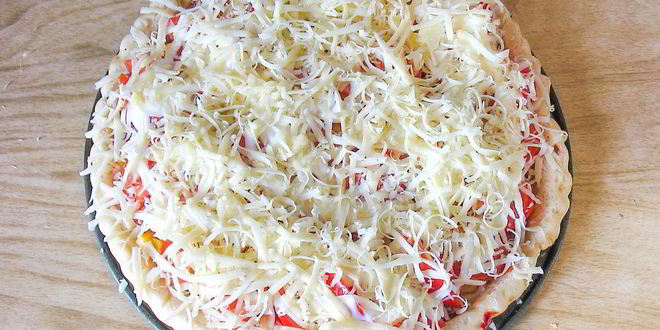 Рецепт пицца с куриной грудкой и шампиньонами