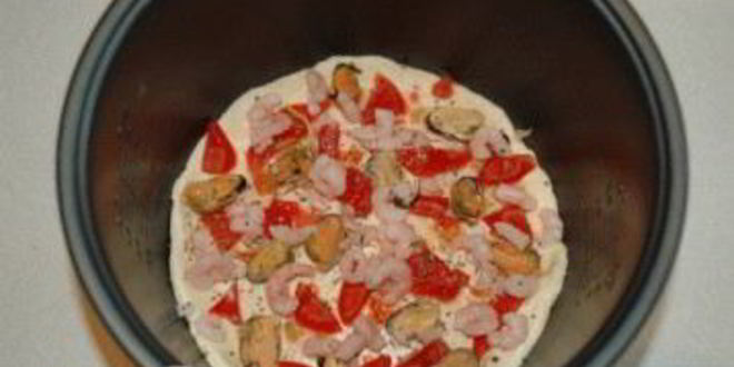 Рецепт пицца с морепродуктами в мультиварке