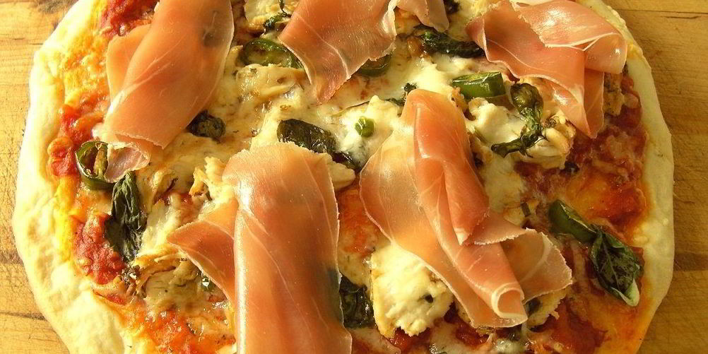 Как приготовить пицца с пармской ветчиной