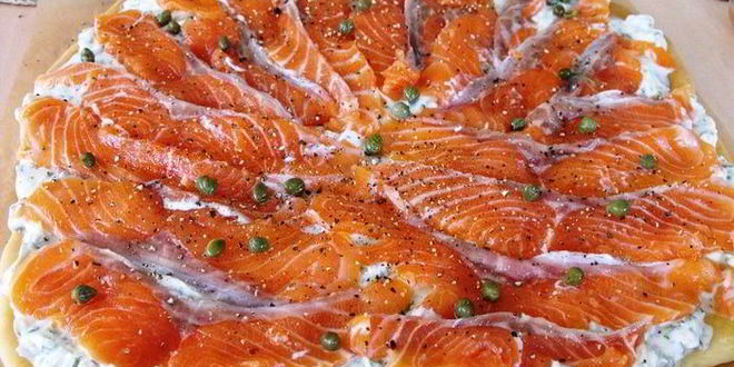 Рецепт пицца с пьяным лососем