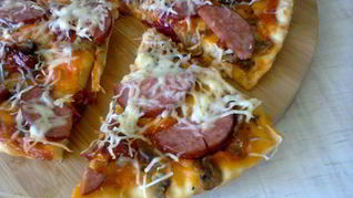 Рецепт Пицца с салями