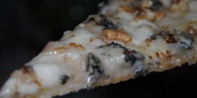 Рецепт пицца с сыром и грушей