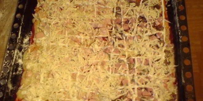 Рецепт пицца сердечно-колбасная