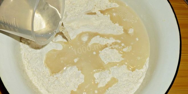 Рецепт пиццы в духовке с колбасоя и сырома