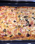 Простая пицца на дрожжевом тесте