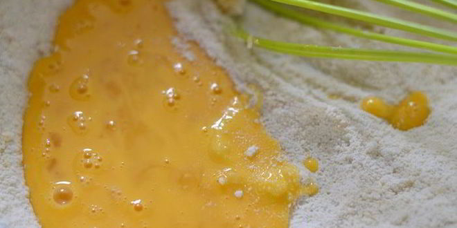 Рецепт клубнично-фисташковая шарлотка