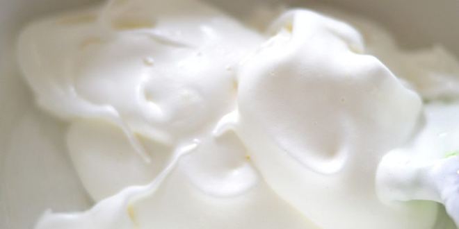 Рецепт клубнично-фисташковая шарлотка