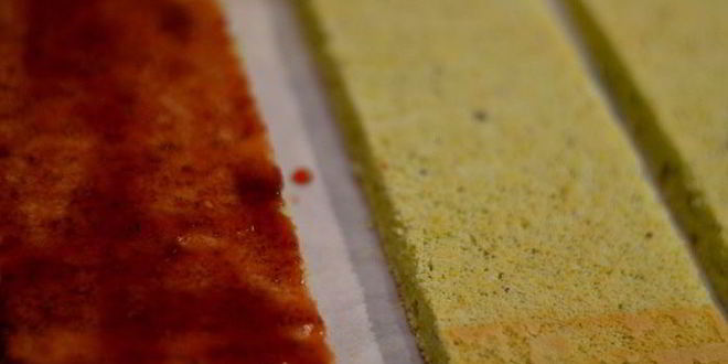 Рецепт клубнично-фисташковая шарлотка