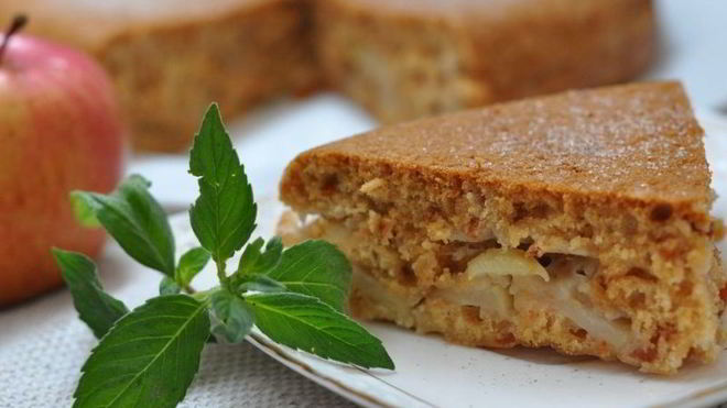 Рецепт Постная шарлотка с яблоками