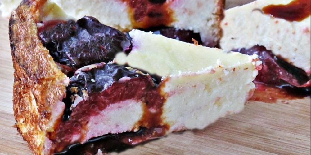 Рецепт шарлотка с персиками