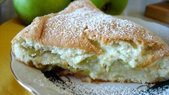 Рецепт Шарлотка непростая