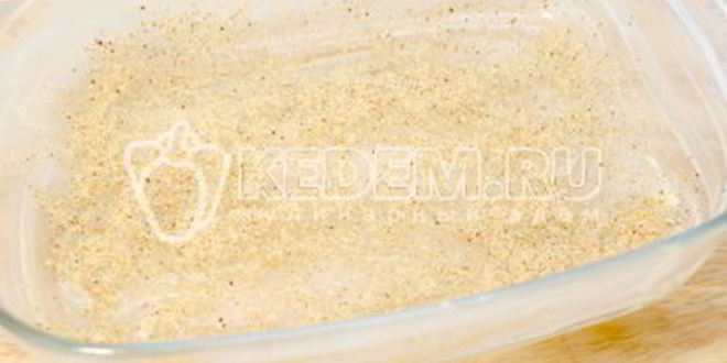 Рецепт шарлотка с яблоками и ягодой