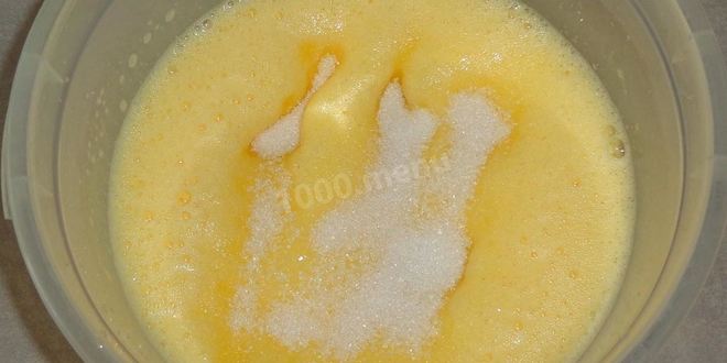 Рецепт шарлотка со сливами