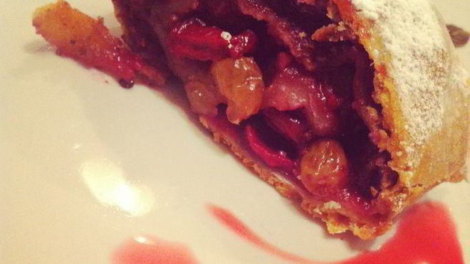 Рецепт Штрудель с вишней