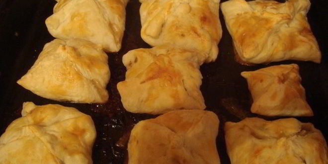 Рецепт слоеные конвертики с яблоками и грушами