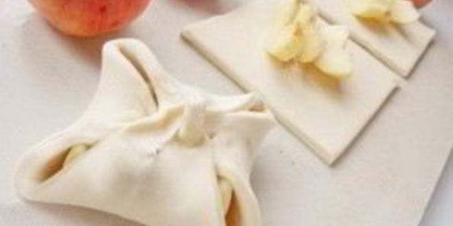 Рецепт слоеных конвертиков с яблоками
