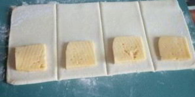 Рецепт слойки из готового дрожжевого теста