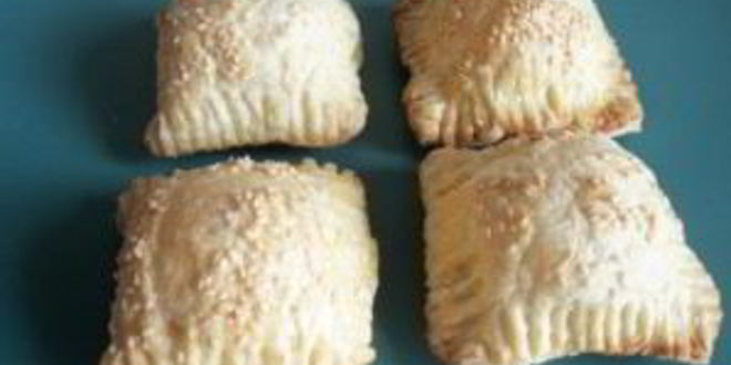 Рецепт слойки из готового дрожжевого теста