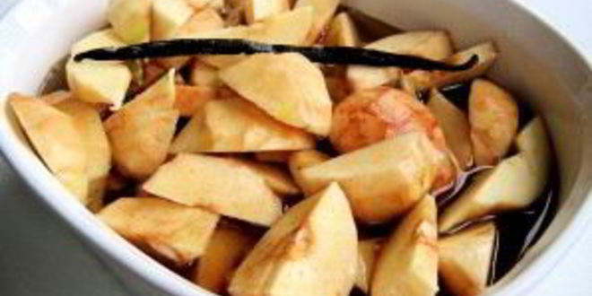 Рецепт слойки с айвой