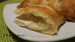 Рецепт Слойки с дыней и сыром