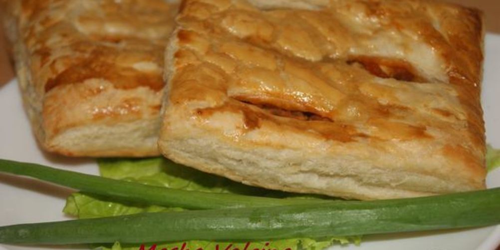 Как приготовить слойки с капустой и яйцом