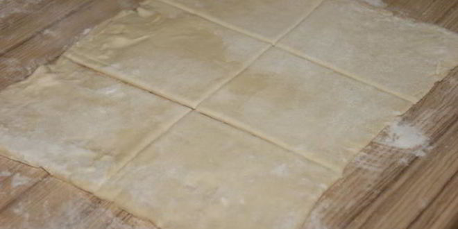 Рецепт слойки с капустой и яйцом