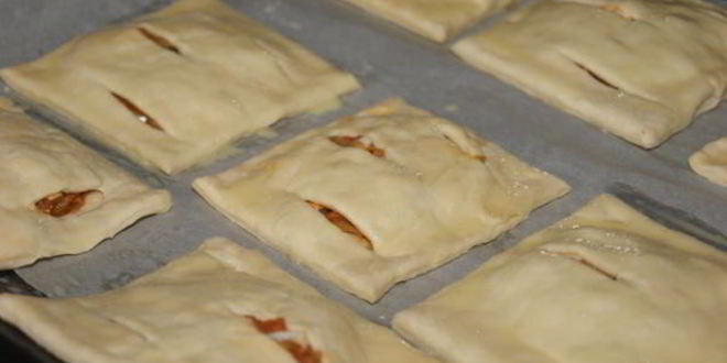 Рецепт слойки с капустой и яйцом