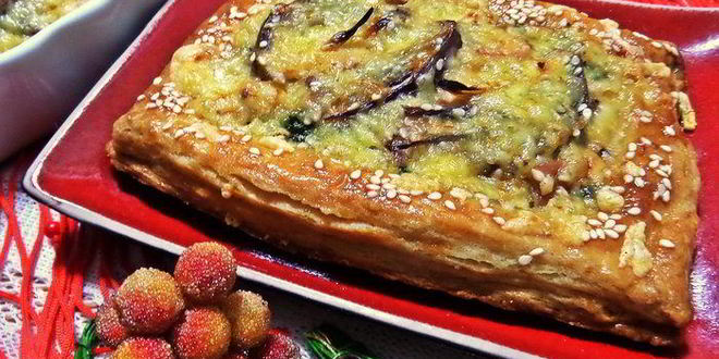 Рецепт слойки с картошкой и лососем