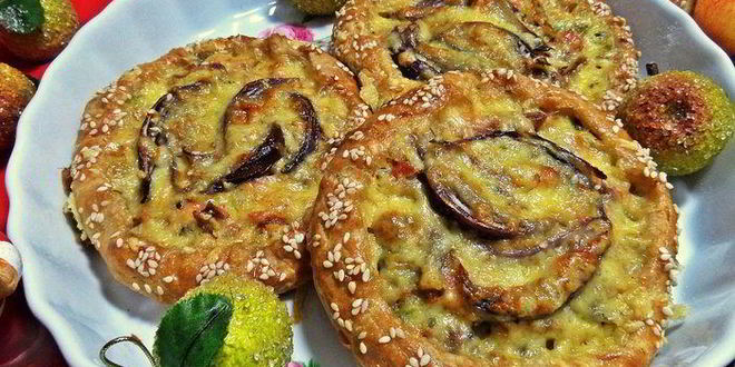 Рецепт слойки с картошкой и лососем