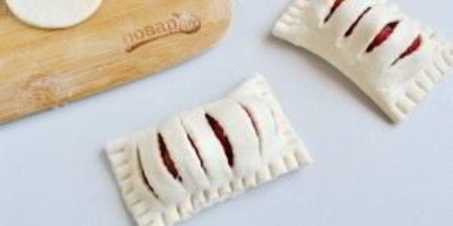 Рецепт слойки с клубникой