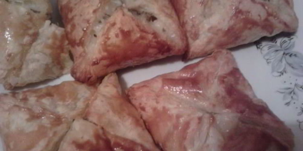 Как приготовить слойки с курицей и картошкой